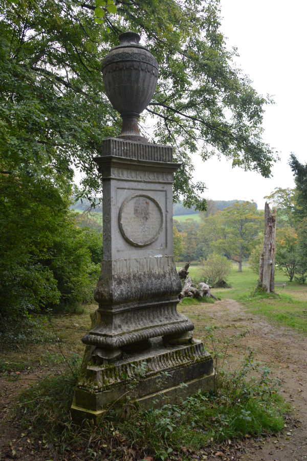 Photo of Frankland Monument