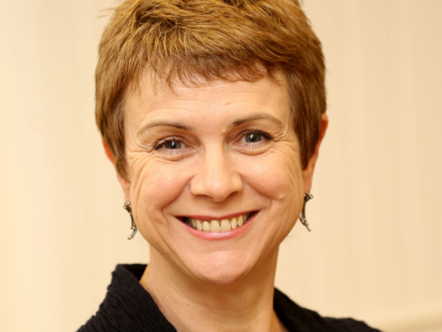 Head and shoulders photo of Councillor Clare Moonan