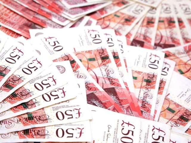 Spread of &pound;50 notes