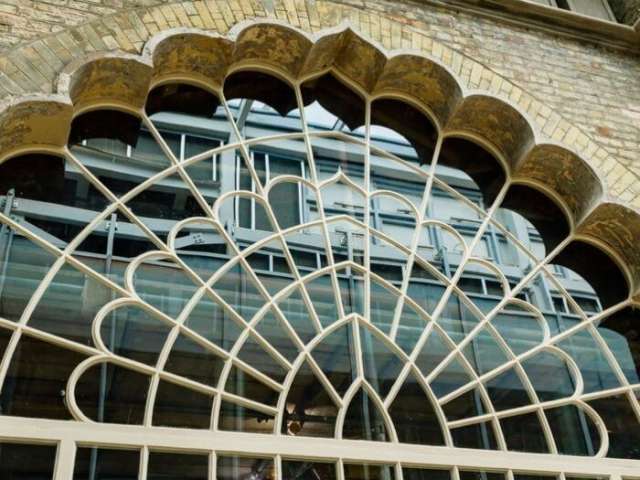 Detail showing lattice-like detail of Corn Exchange window